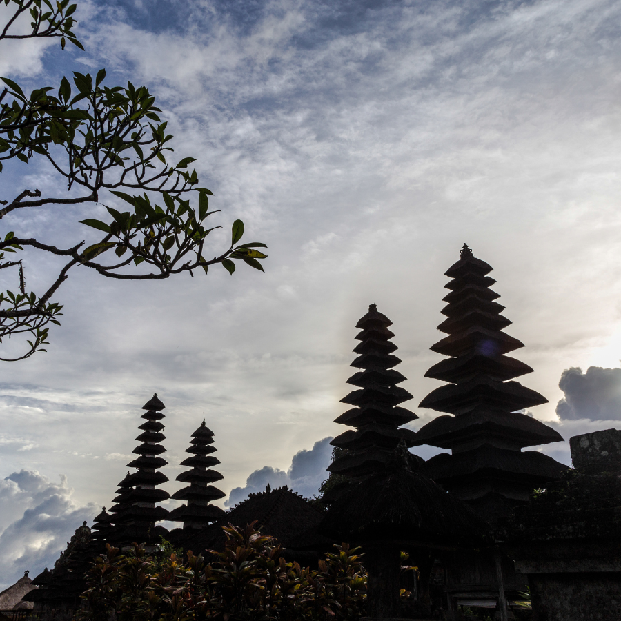 Mùa mưa Bali (Tháng 10 - Tháng 3)